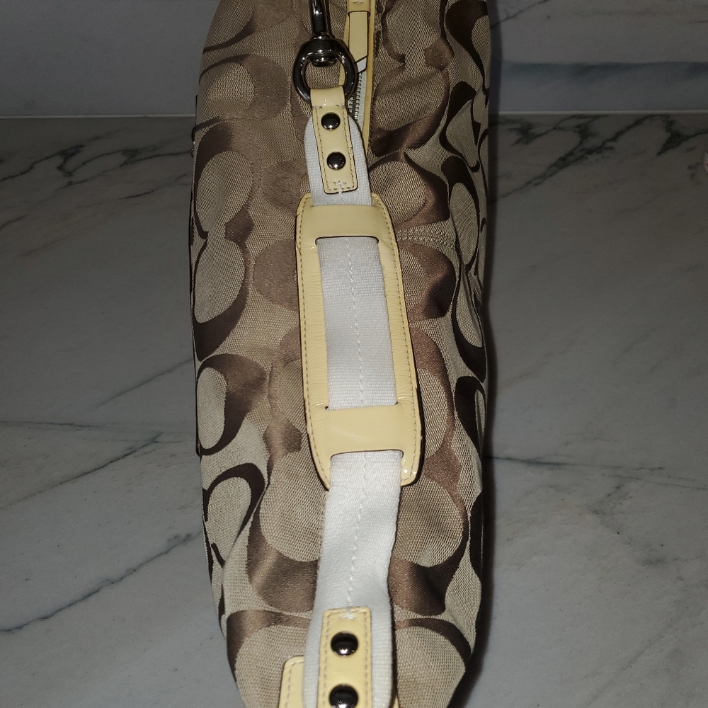 Coach Bag, Coach Signature Canvas Handbag Tan ,brown , yellow. Vintage. - Picture 6 of 16